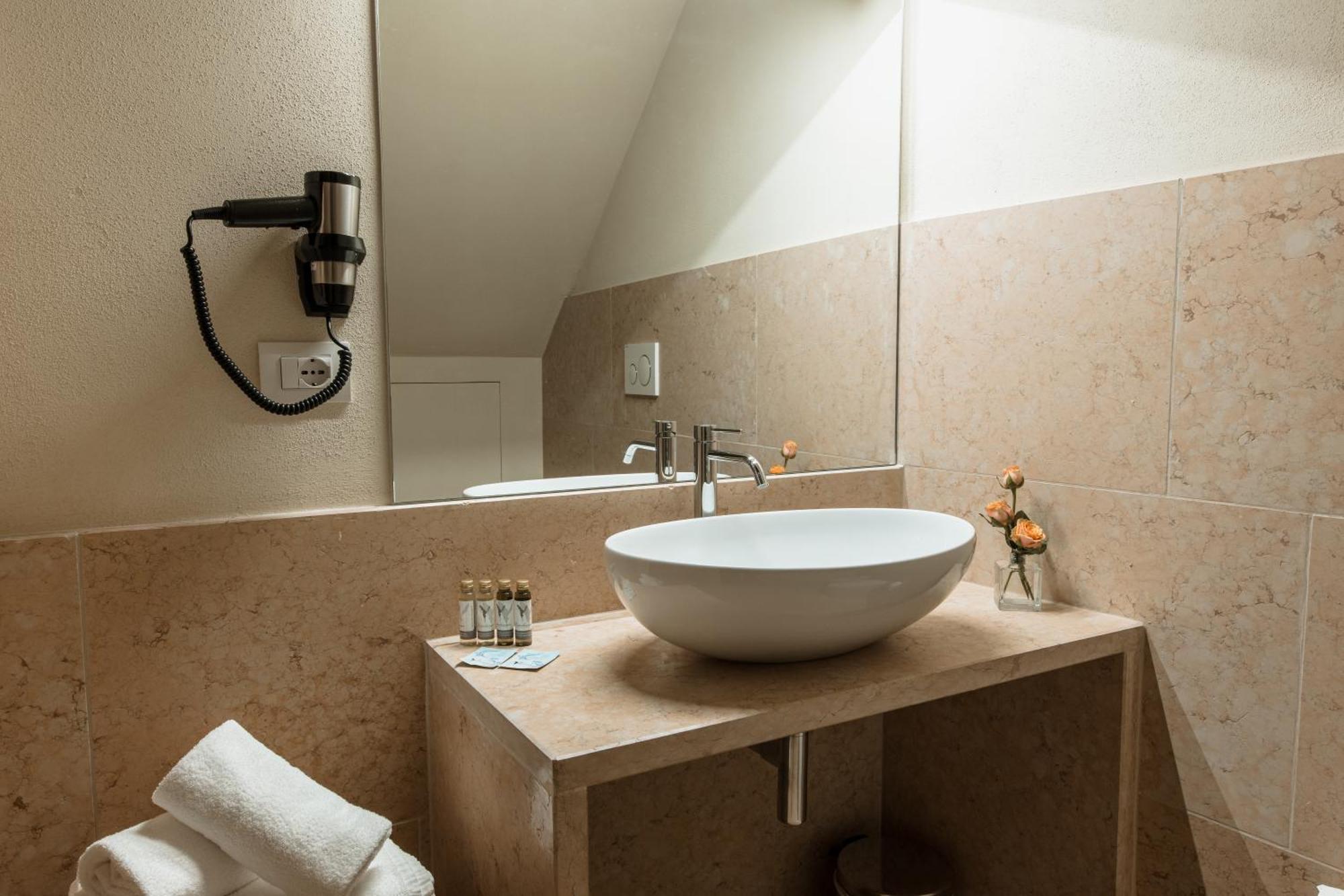 Osteria Luxury Apartments بسكييرا ديل غاردا المظهر الخارجي الصورة