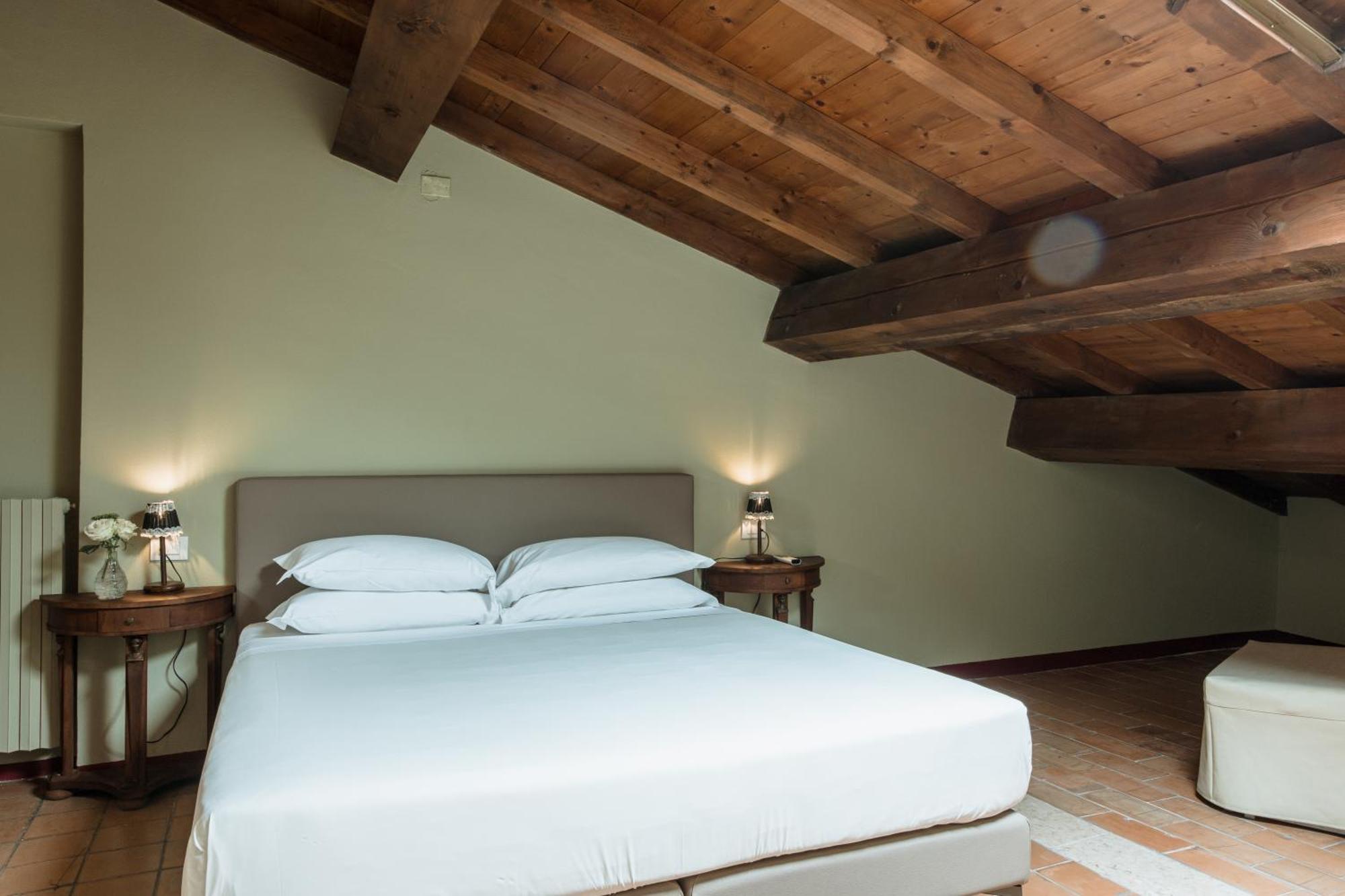 Osteria Luxury Apartments بسكييرا ديل غاردا المظهر الخارجي الصورة