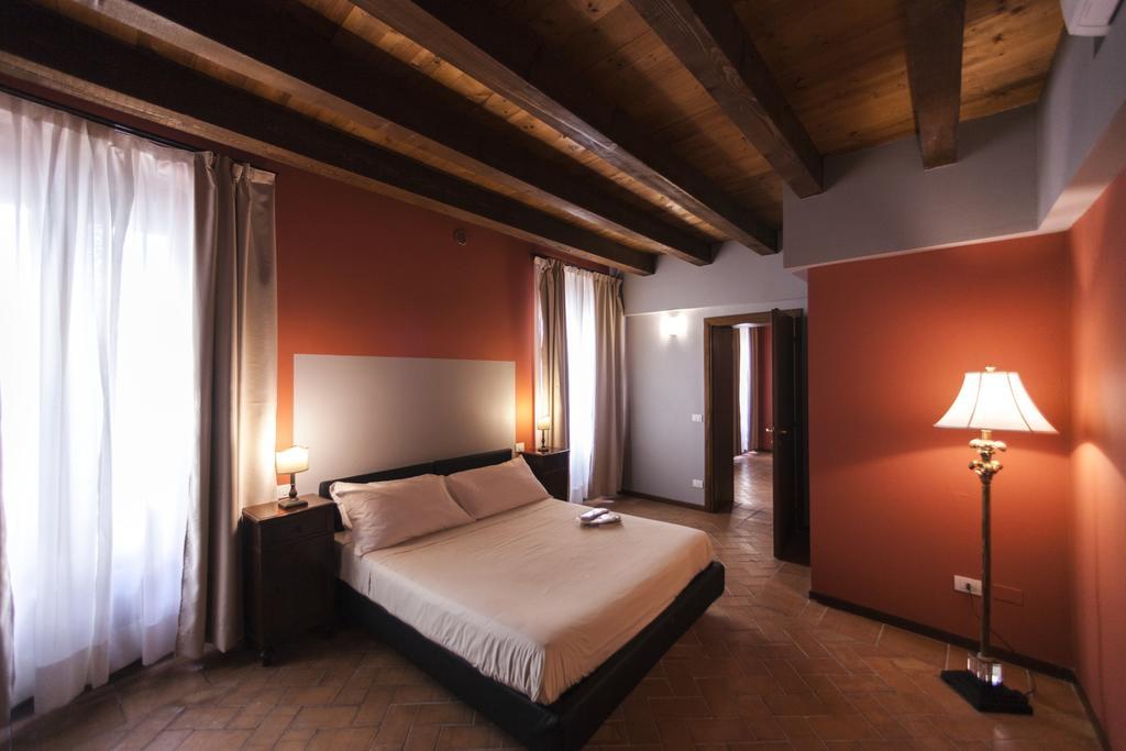 Osteria Luxury Apartments بسكييرا ديل غاردا المظهر الخارجي الصورة