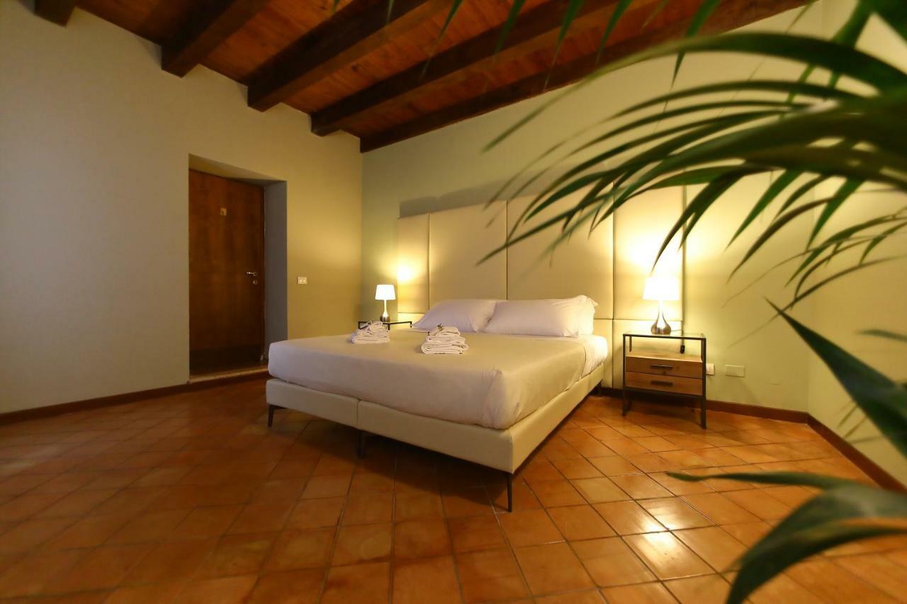 Osteria Luxury Apartments بسكييرا ديل غاردا المظهر الخارجي الصورة